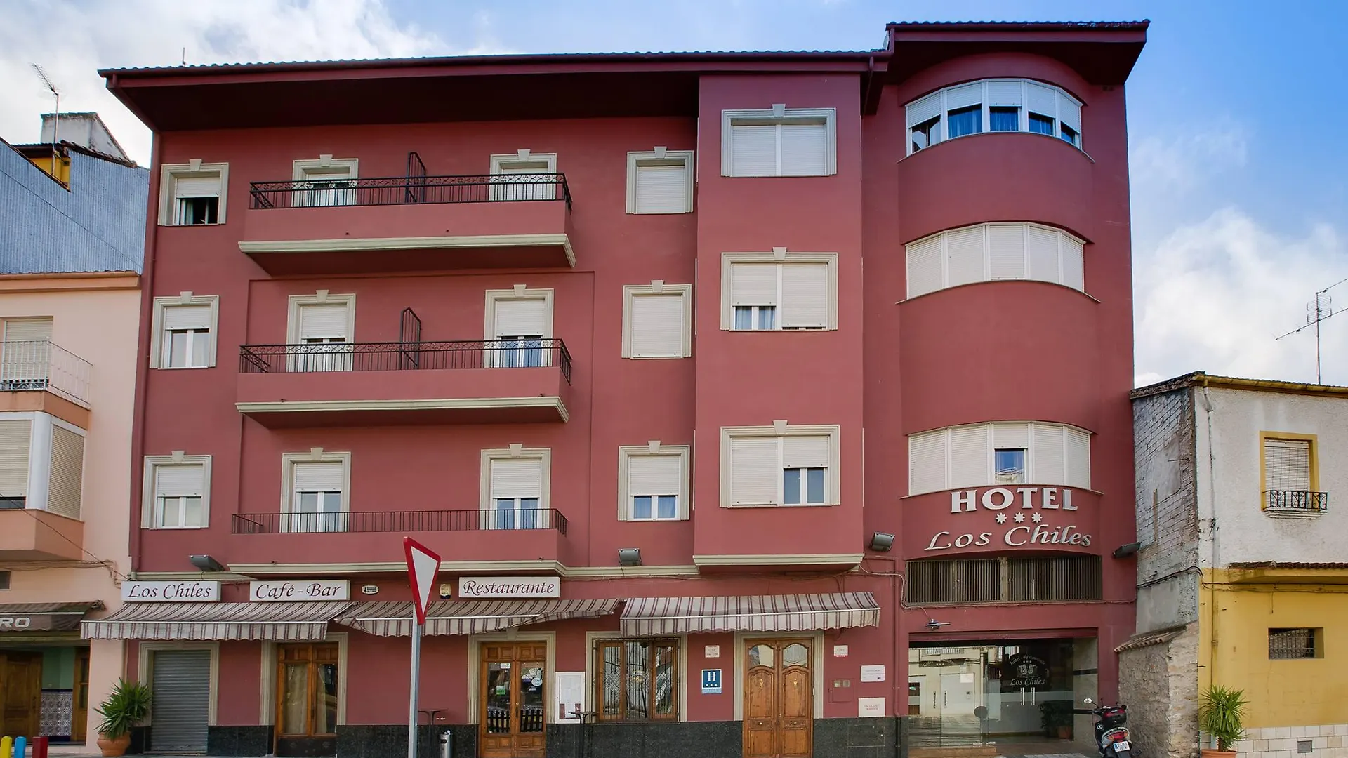 Hotel Los Chiles Villanueva Del Arzobispo Spain