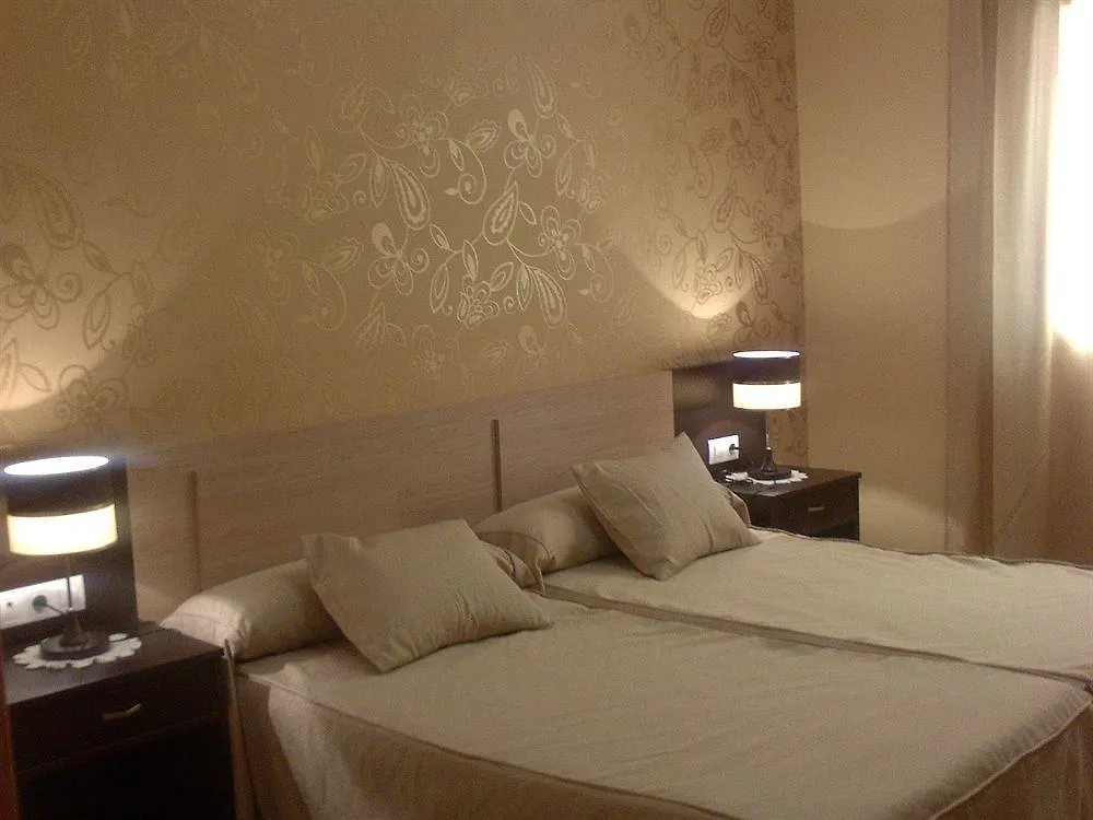 ***  Hotel Los Chiles Villanueva Del Arzobispo Spain