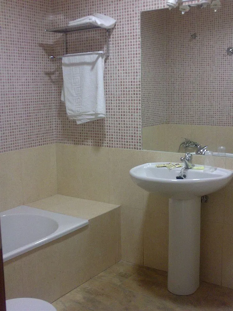 Hotel Los Chiles Villanueva Del Arzobispo